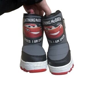 Disney Pixar Cars Lightning McQueen Light Up Snow Boots Kids Size 7